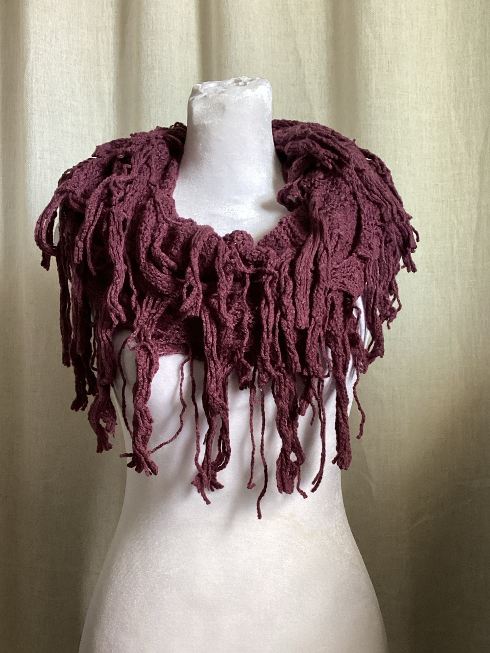 Textured Fringe Infinity Scarf in Wine